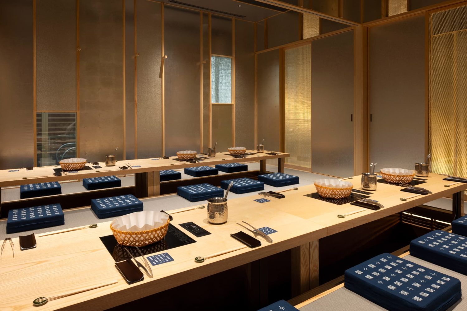 2025年12月10日

<ruby>瓢斗<span class="kana">(ひょうと)</span></ruby> 梅田店オープン